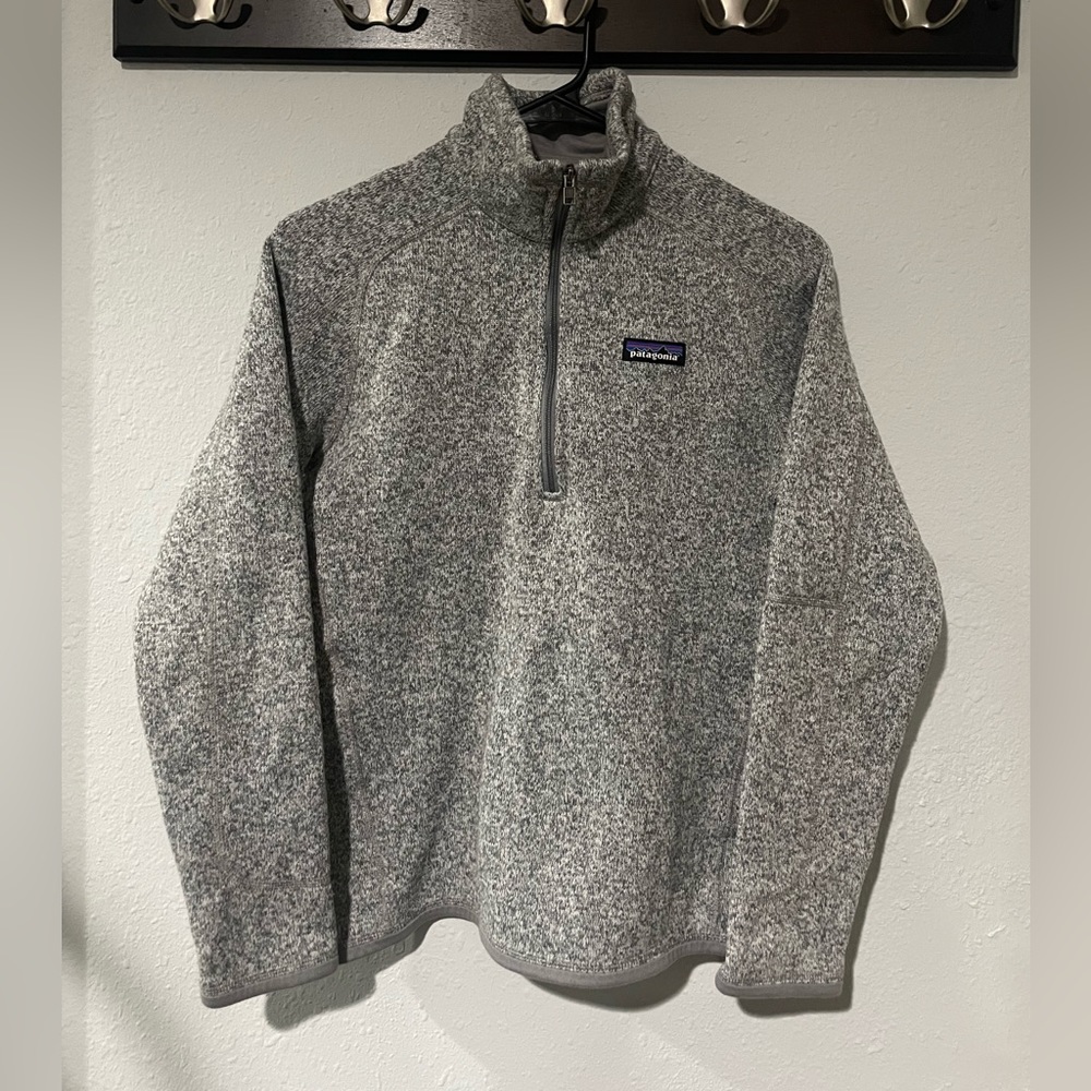 Patagonia gray quarter zip